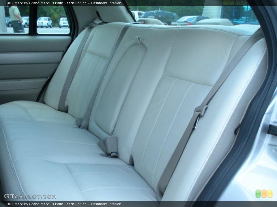 Cashmere Interior Photo for the 2007 Mercury Grand Marquis Palm Beach Edition #49884488