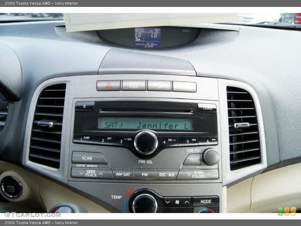 Ivory Interior Controls for the 2009 Toyota Venza AWD #49895651
