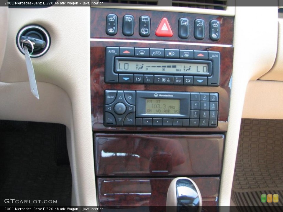 Java Interior Controls for the 2001 Mercedes-Benz E 320 4Matic Wagon #49899410