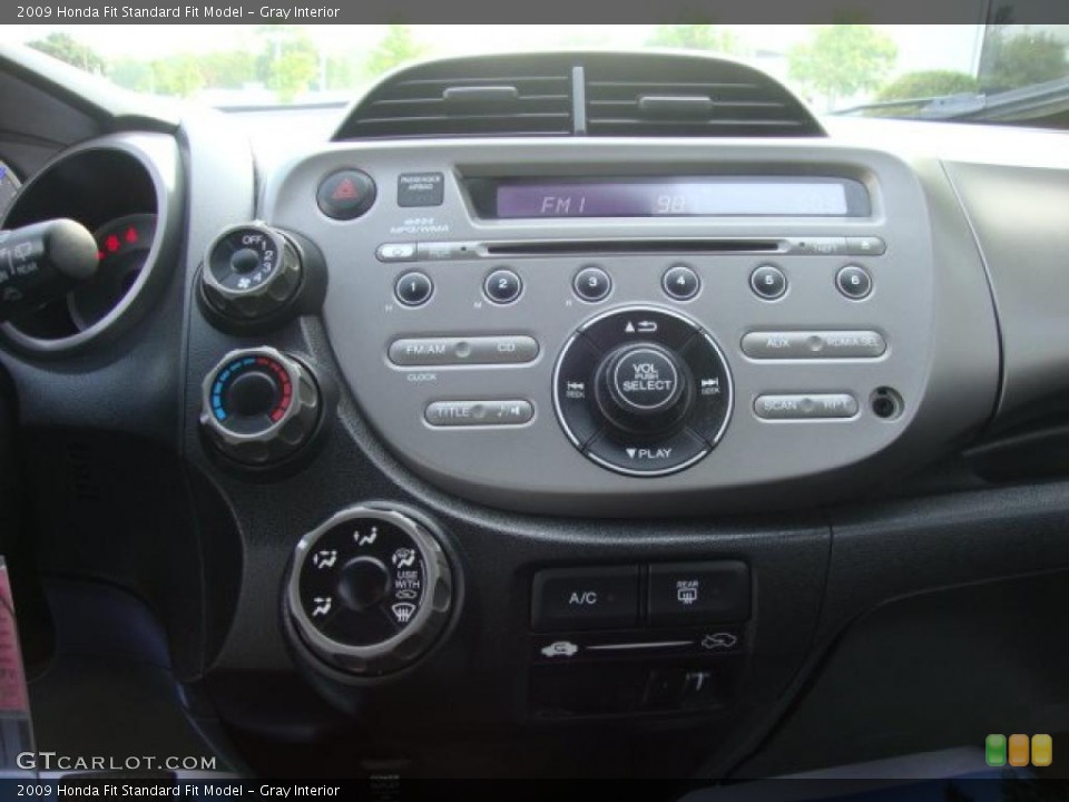Gray Interior Controls for the 2009 Honda Fit  #49900094