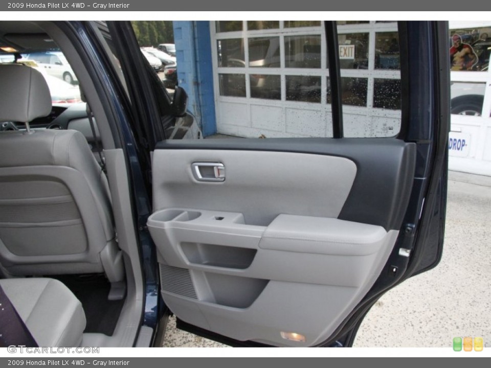 Gray Interior Door Panel for the 2009 Honda Pilot LX 4WD #49910994