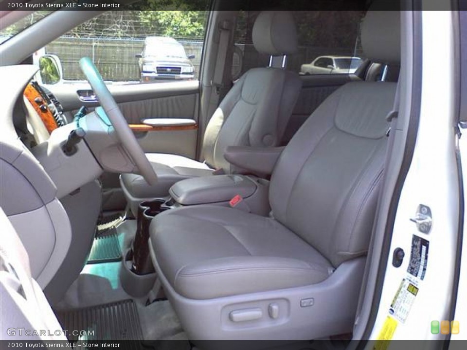 Stone Interior Photo for the 2010 Toyota Sienna XLE #49918197