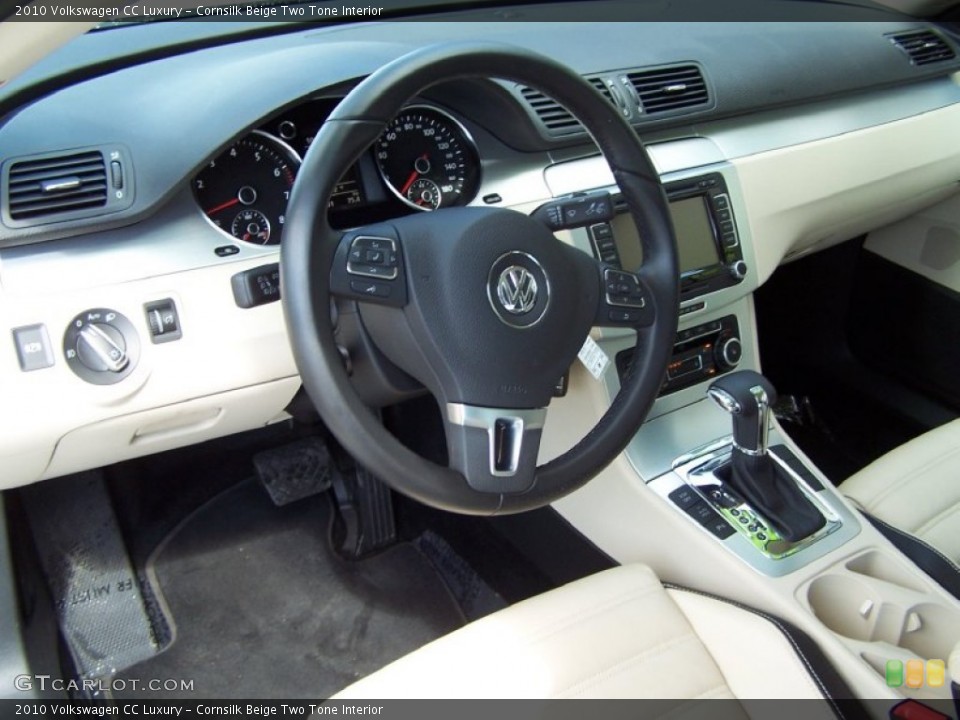 Cornsilk Beige Two Tone Interior Photo for the 2010 Volkswagen CC Luxury #49927200