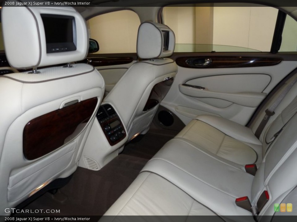 Ivory/Mocha Interior Photo for the 2008 Jaguar XJ Super V8 #49931259