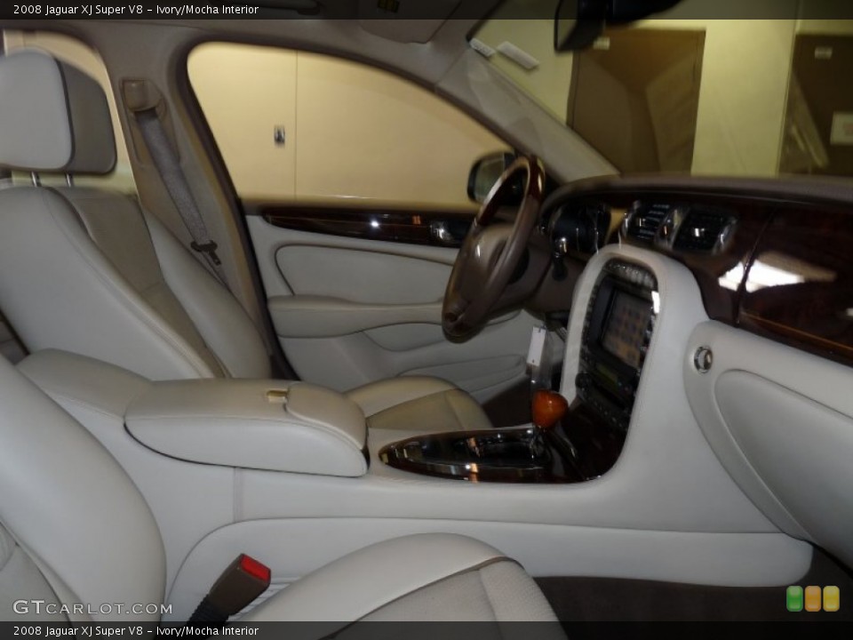 Ivory/Mocha Interior Photo for the 2008 Jaguar XJ Super V8 #49931343