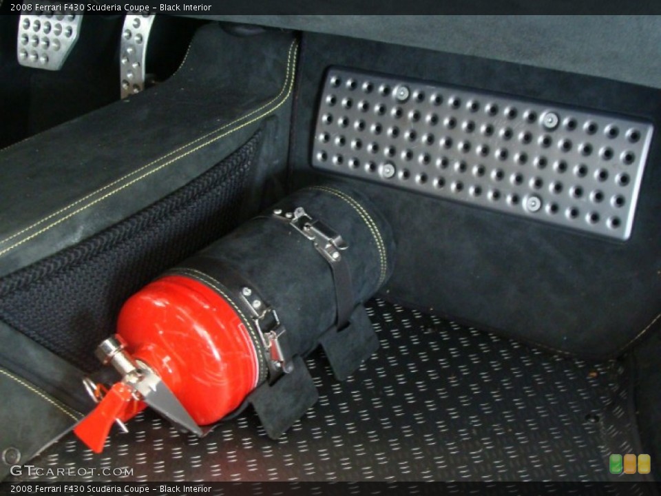 Black Interior Photo for the 2008 Ferrari F430 Scuderia Coupe #49935597