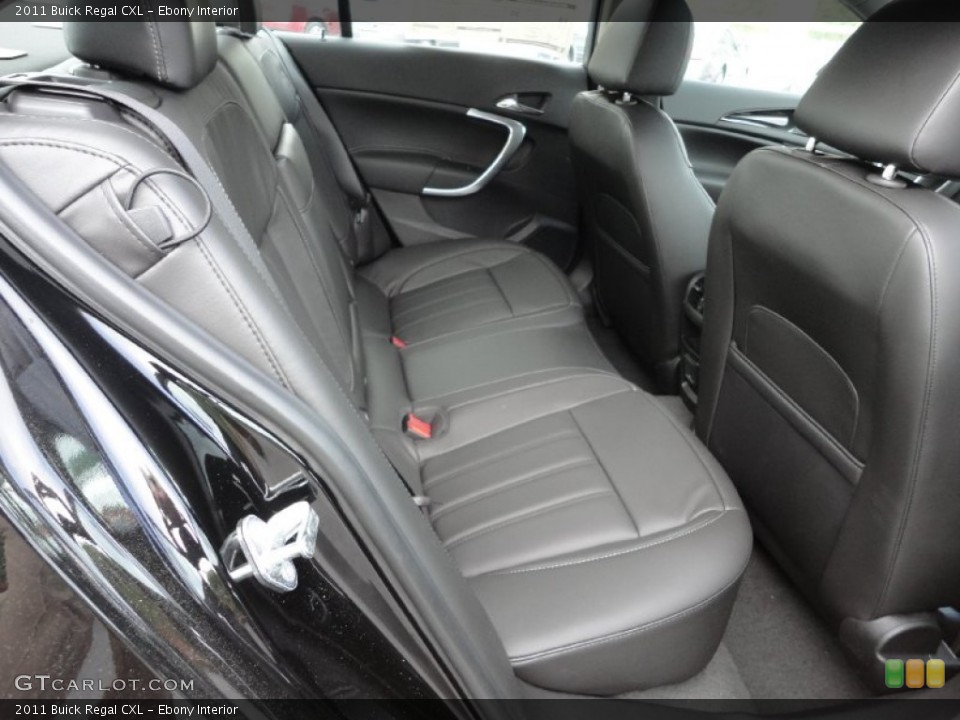 Ebony Interior Photo for the 2011 Buick Regal CXL #49939277