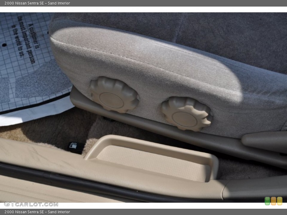 Sand Interior Controls for the 2000 Nissan Sentra SE #49940798