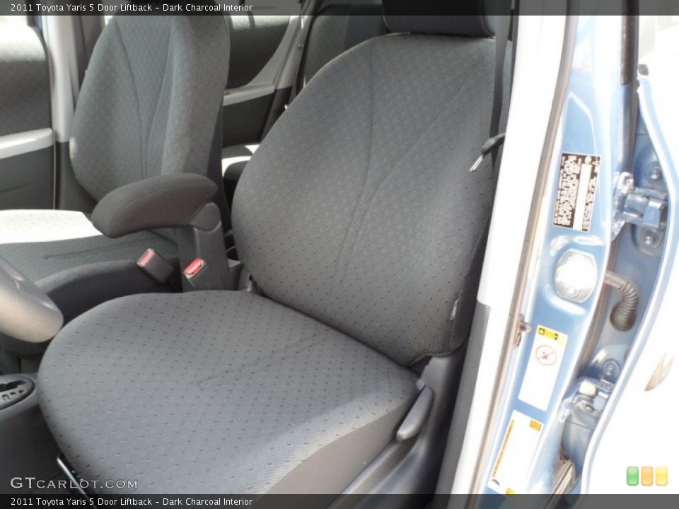 Dark Charcoal Interior Photo for the 2011 Toyota Yaris 5 Door Liftback #49946906