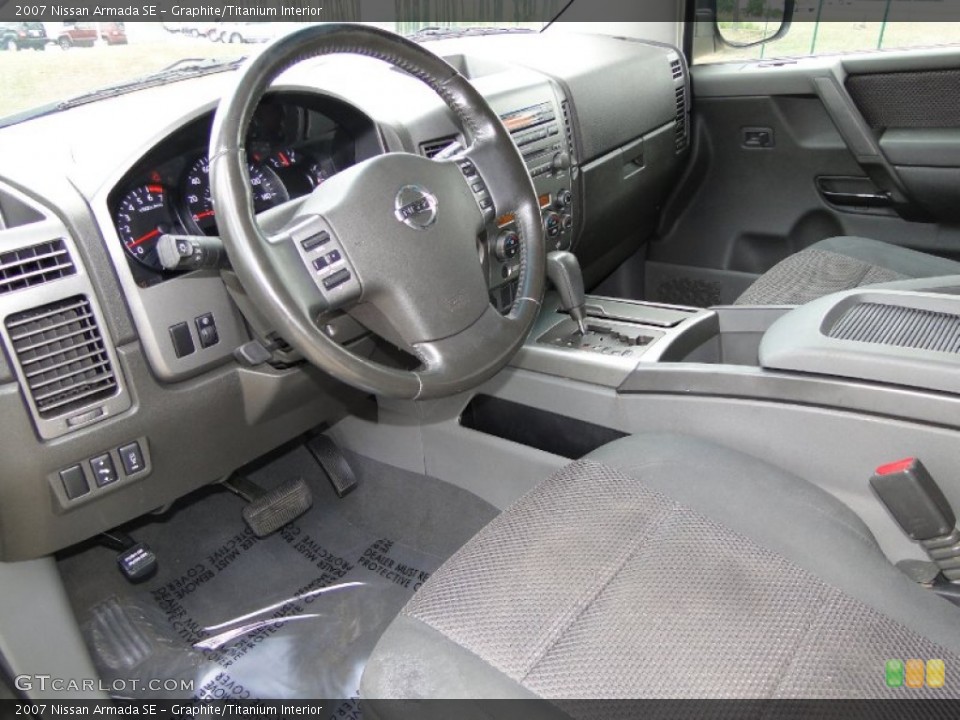 Graphite/Titanium Interior Photo for the 2007 Nissan Armada SE #49947686