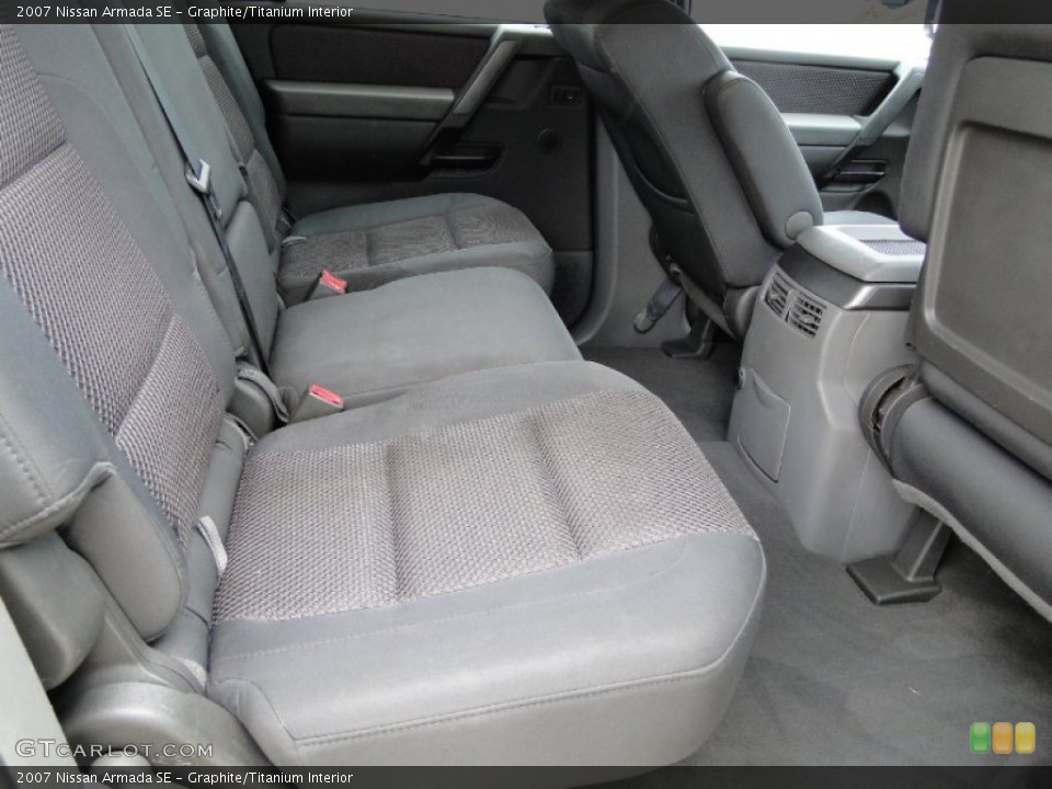 Graphite/Titanium Interior Photo for the 2007 Nissan Armada SE #49947839