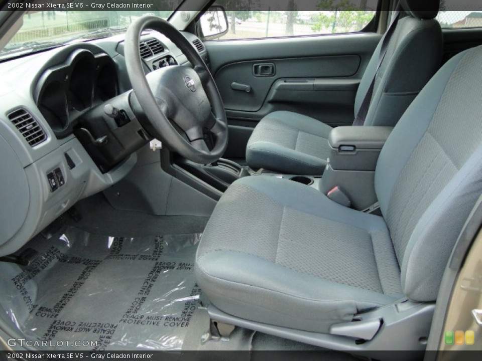 Gray Celadon Interior Photo for the 2002 Nissan Xterra SE V6 #49948004