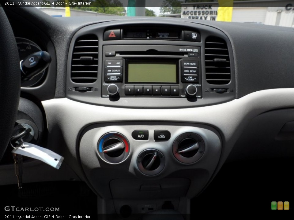 Gray Interior Controls for the 2011 Hyundai Accent GLS 4 Door #49948802