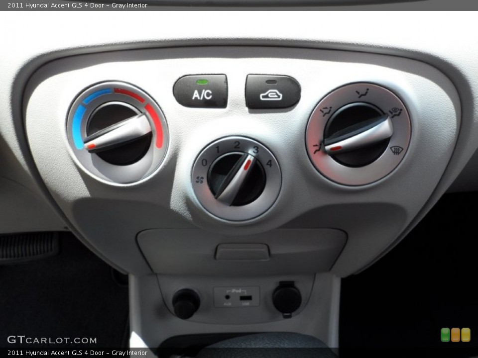 Gray Interior Controls for the 2011 Hyundai Accent GLS 4 Door #49948820