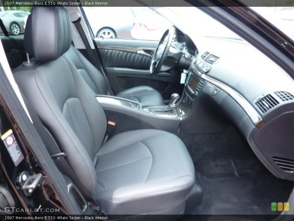 Black Interior Photo for the 2007 Mercedes-Benz E 550 4Matic Sedan #49951568