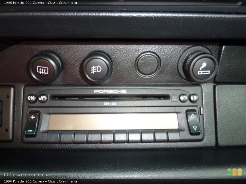 Classic Grey Interior Controls for the 1996 Porsche 911 Carrera #49951958