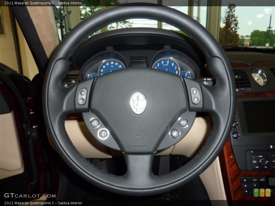 Sabbia Interior Steering Wheel for the 2011 Maserati Quattroporte S #49953947