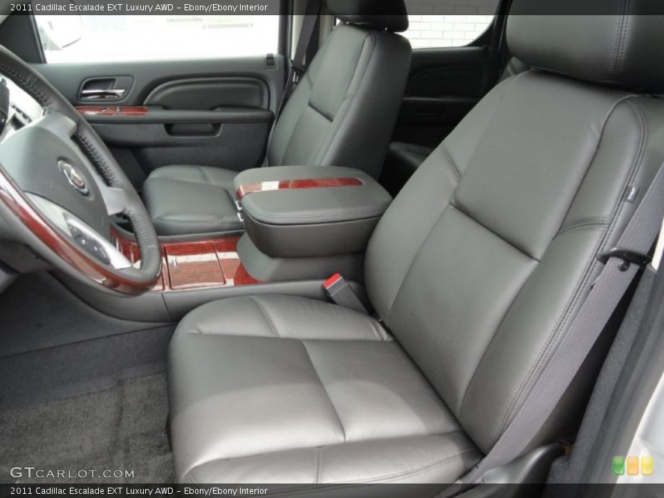 Ebony/Ebony Interior Photo for the 2011 Cadillac Escalade EXT Luxury AWD #49956137