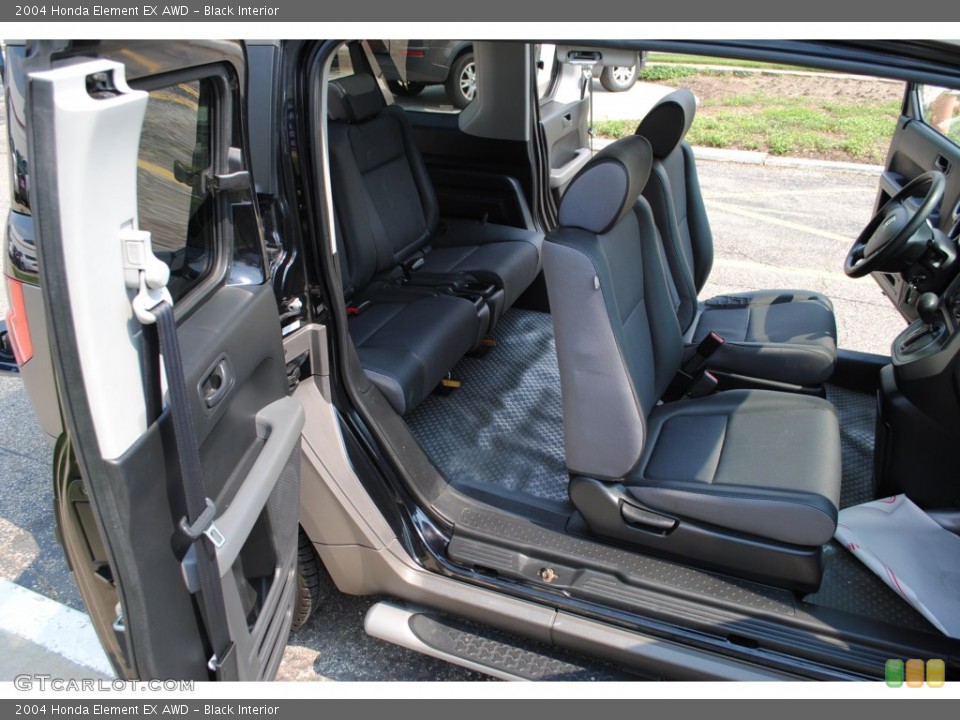 Black Interior Photo for the 2004 Honda Element EX AWD #49957289