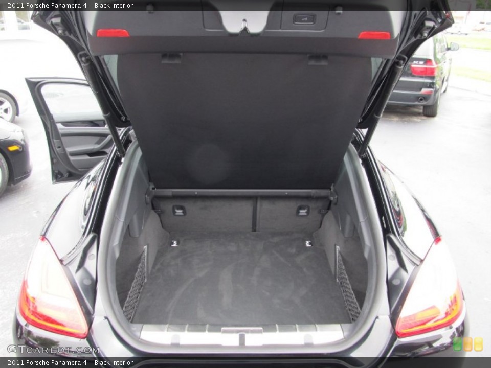 Black Interior Trunk for the 2011 Porsche Panamera 4 #49962035