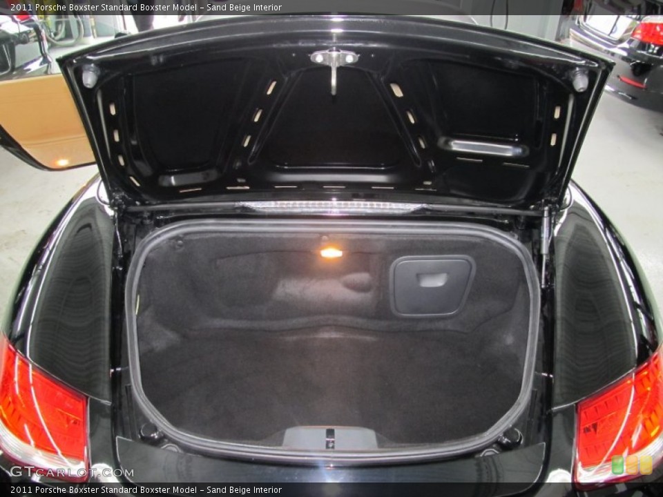 Sand Beige Interior Trunk for the 2011 Porsche Boxster  #49962323