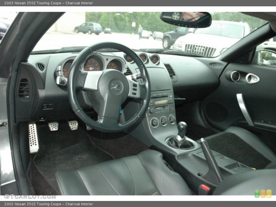 Charcoal Interior Photo for the 2003 Nissan 350Z Touring Coupe #49965296