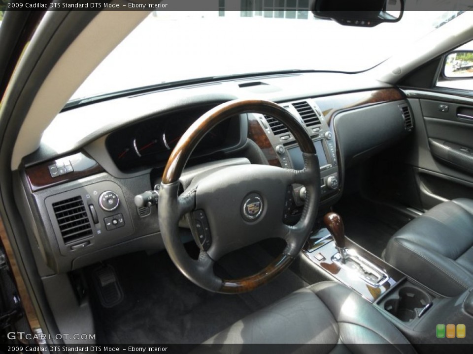 Ebony Interior Photo for the 2009 Cadillac DTS  #49971012