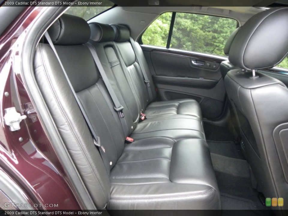 Ebony Interior Photo for the 2009 Cadillac DTS  #49971147