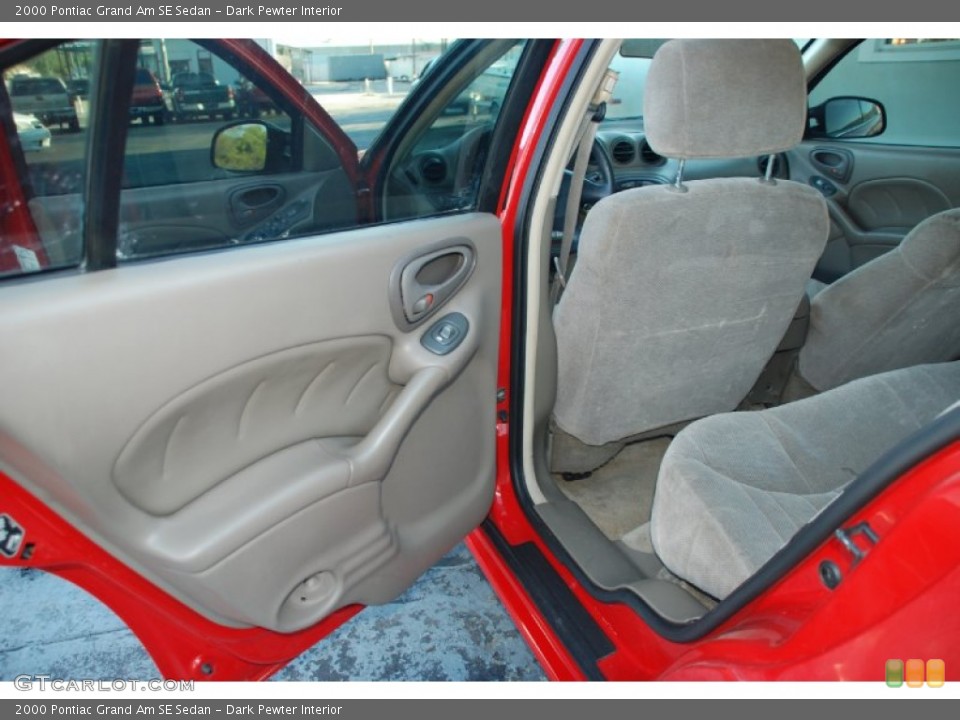 Dark Pewter Interior Photo for the 2000 Pontiac Grand Am SE Sedan #49971615