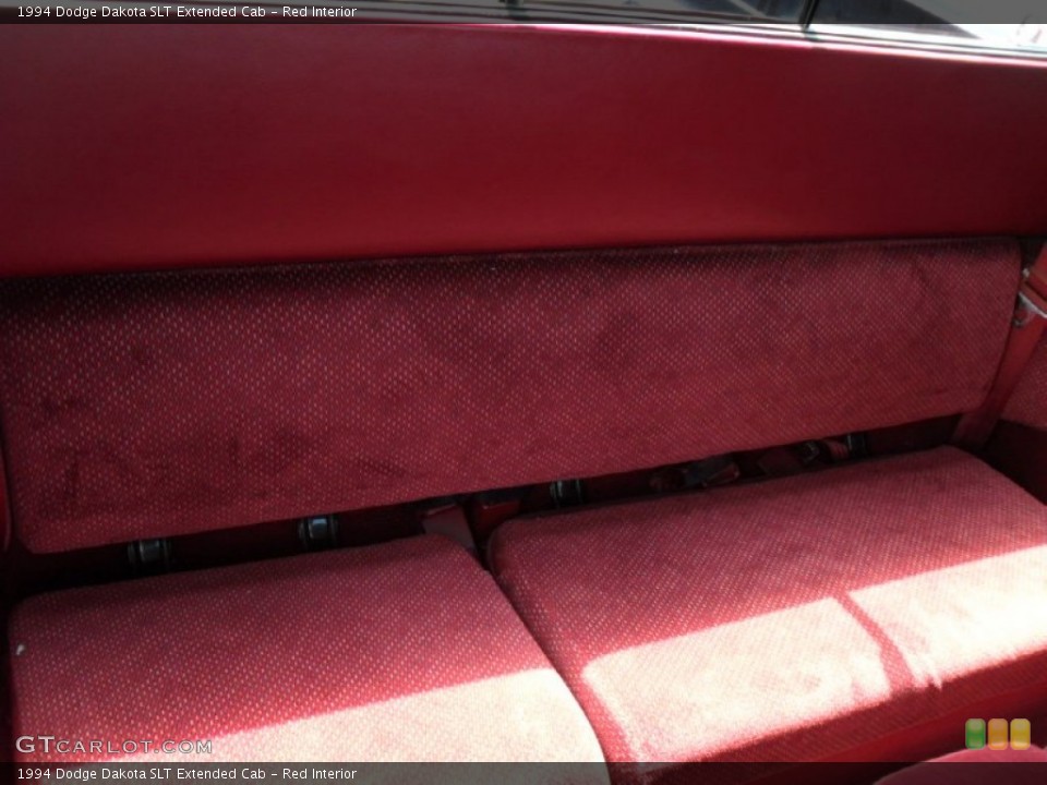 Red Interior Photo for the 1994 Dodge Dakota SLT Extended Cab #49979592