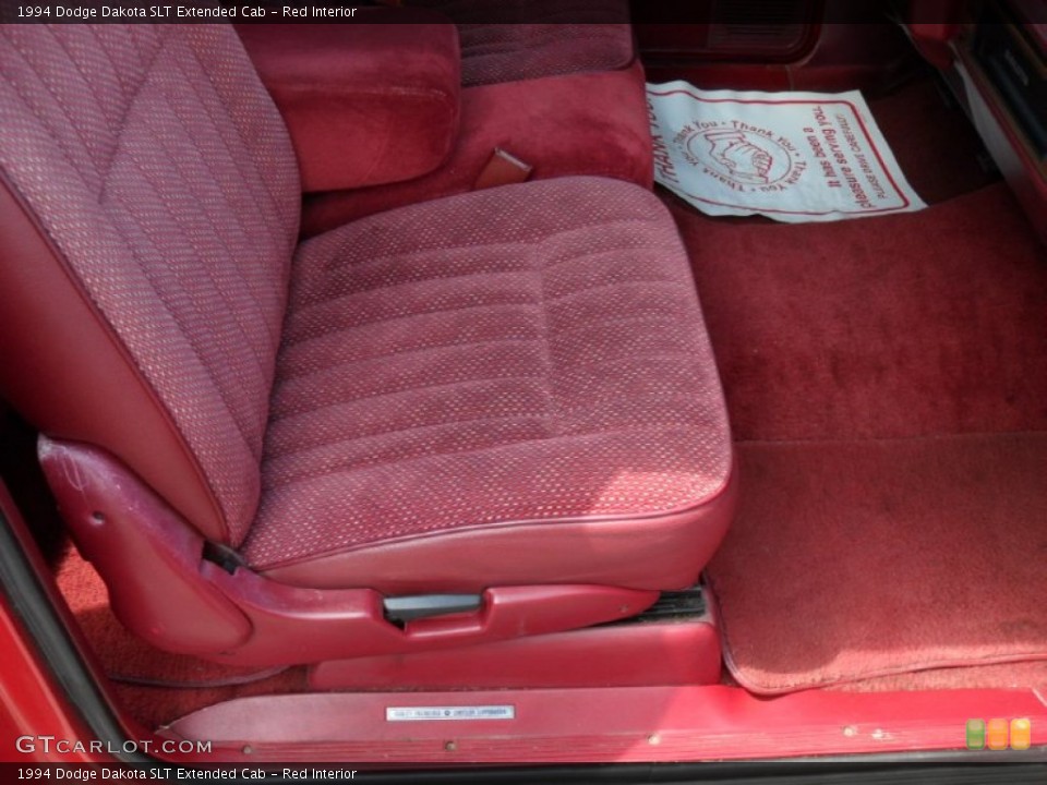 Red Interior Photo for the 1994 Dodge Dakota SLT Extended Cab #49979607