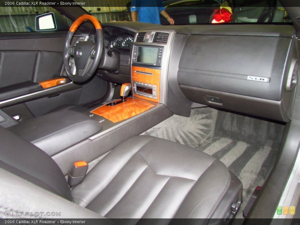 Ebony Interior Dashboard for the 2006 Cadillac XLR Roadster #49984584