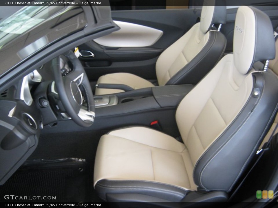 Beige Interior Photo for the 2011 Chevrolet Camaro SS/RS Convertible #49986753