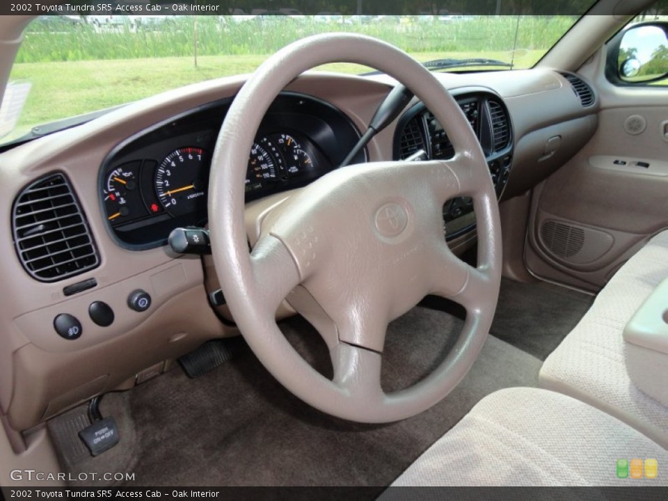 Oak Interior Photo for the 2002 Toyota Tundra SR5 Access Cab #49997548