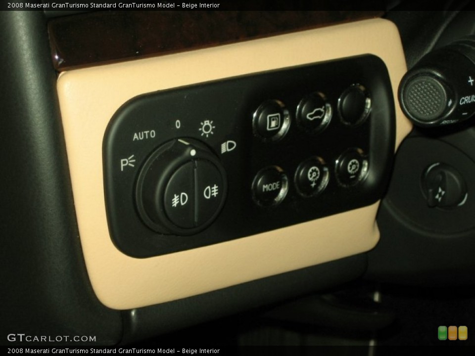 Beige Interior Controls for the 2008 Maserati GranTurismo  #50002957