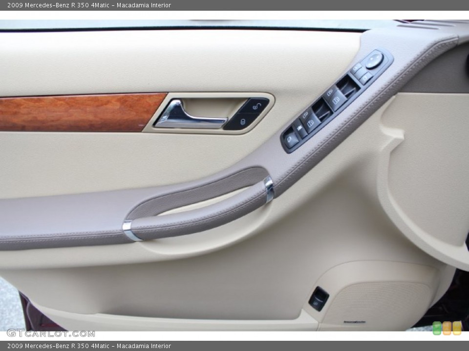 Macadamia Interior Door Panel for the 2009 Mercedes-Benz R 350 4Matic #50015548