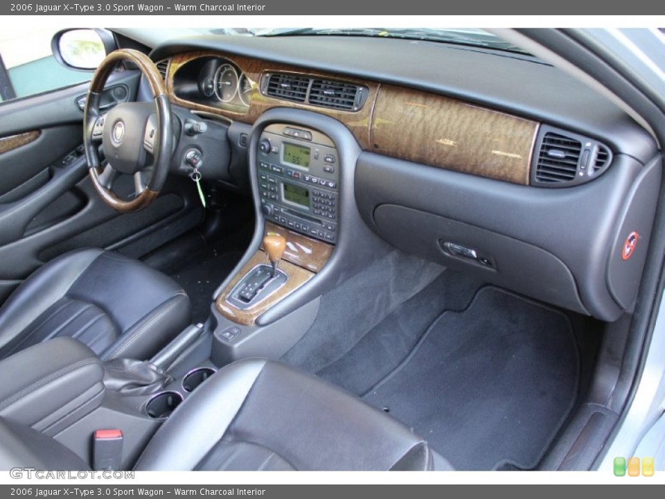 Warm Charcoal Interior Photo for the 2006 Jaguar X-Type 3.0 Sport Wagon #50018326
