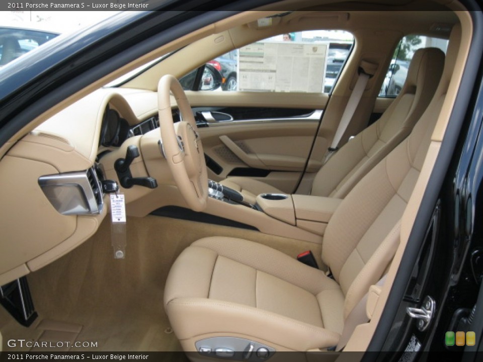 Luxor Beige Interior Photo for the 2011 Porsche Panamera S #50021908