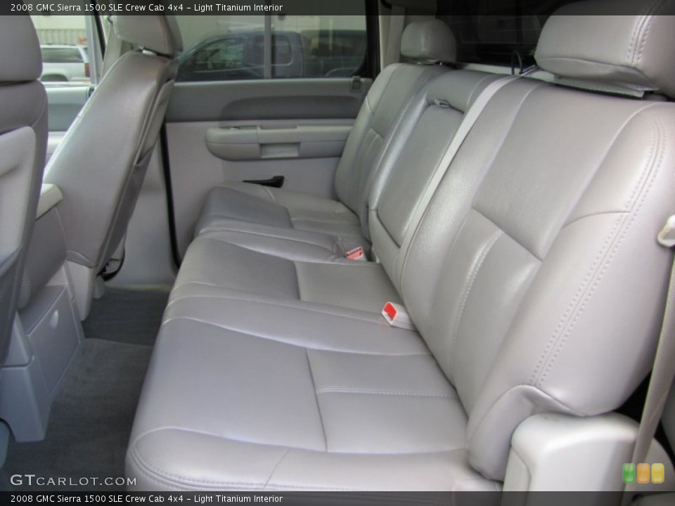 Light Titanium Interior Photo for the 2008 GMC Sierra 1500 SLE Crew Cab 4x4 #50023906