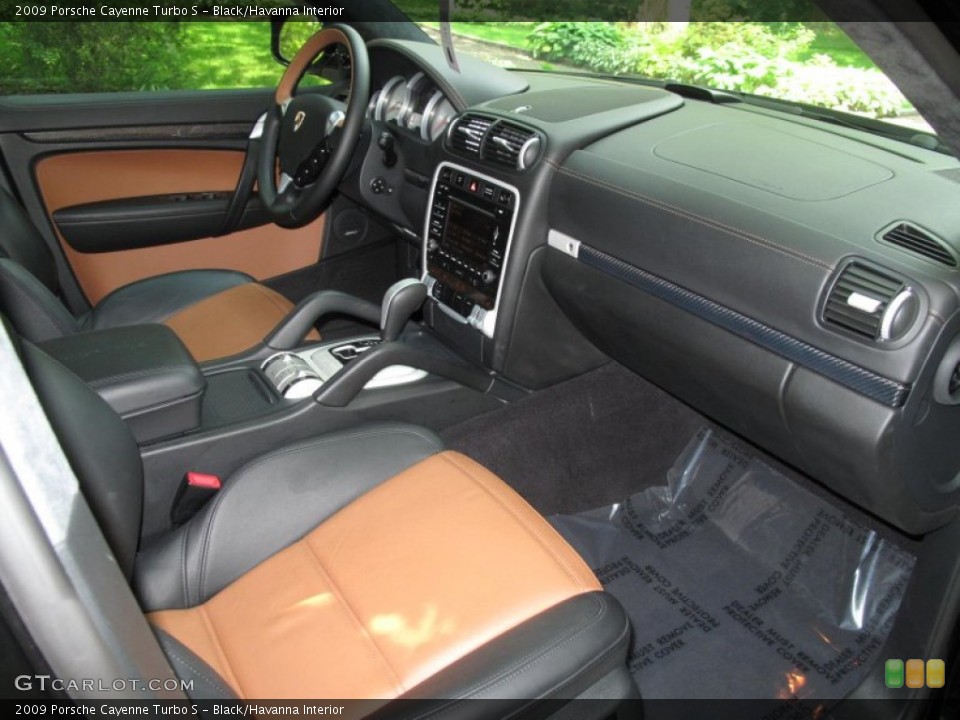 Black/Havanna Interior Photo for the 2009 Porsche Cayenne Turbo S #50026339