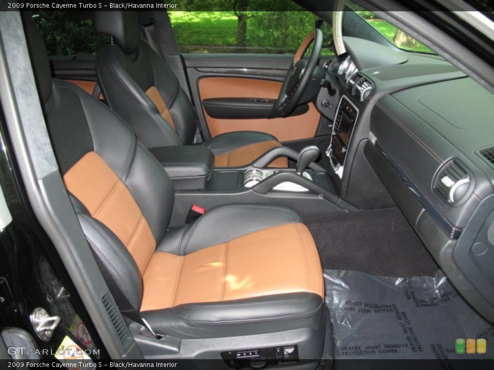 Black/Havanna Interior Photo for the 2009 Porsche Cayenne Turbo S #50026357