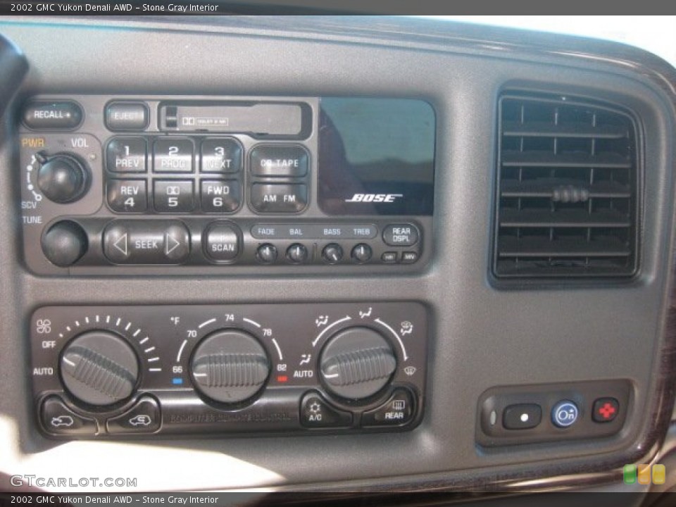 Stone Gray Interior Controls for the 2002 GMC Yukon Denali AWD #50032195
