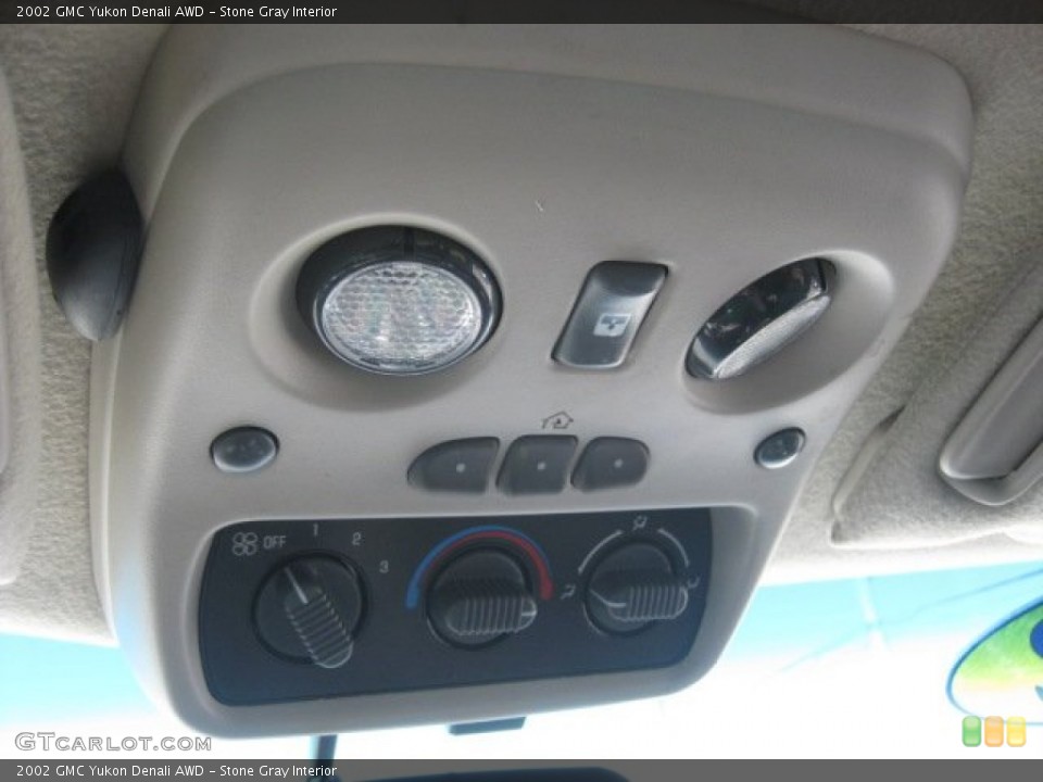 Stone Gray Interior Controls for the 2002 GMC Yukon Denali AWD #50032243