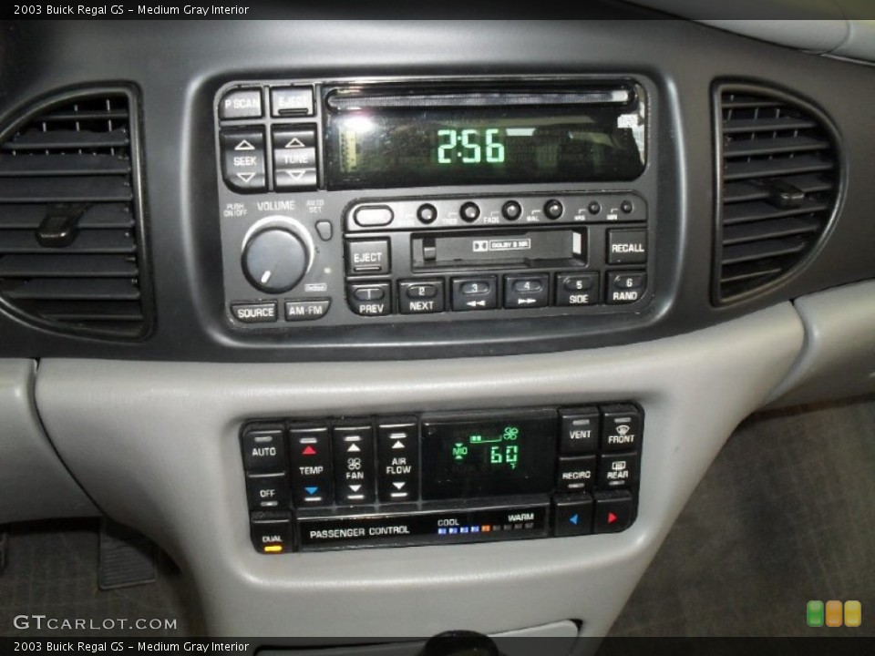 Medium Gray Interior Controls for the 2003 Buick Regal GS #50035463