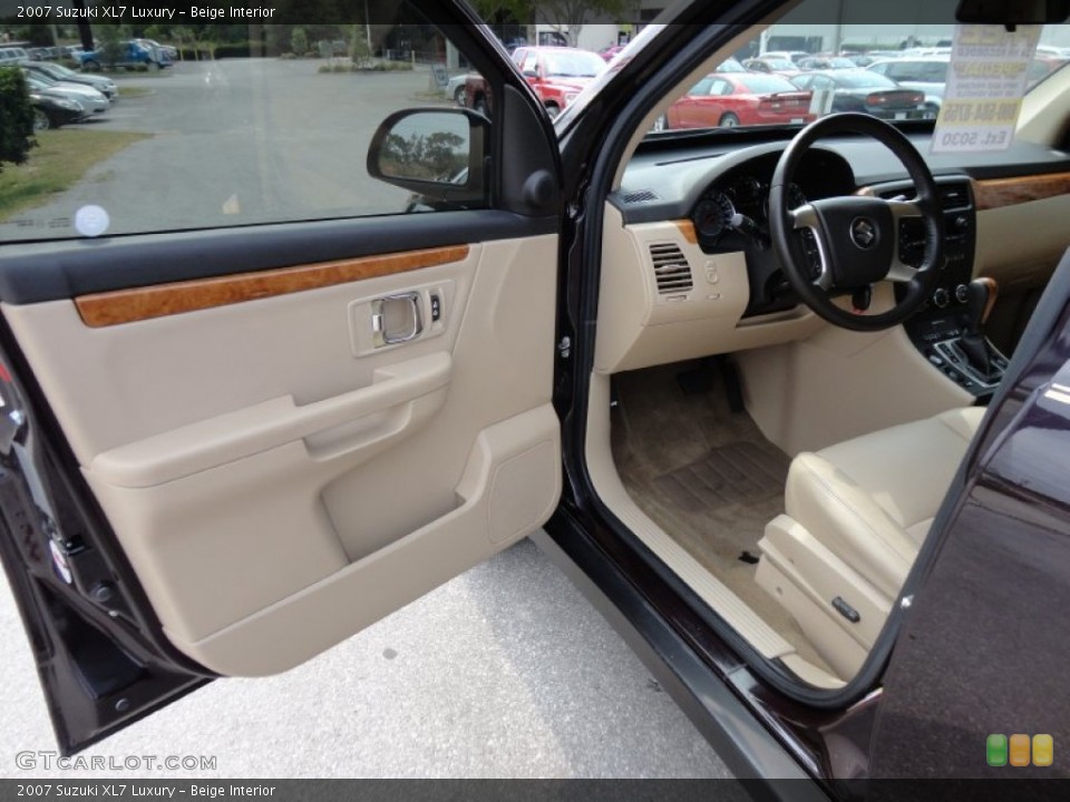 Beige Interior Photo for the 2007 Suzuki XL7 Luxury #50038227
