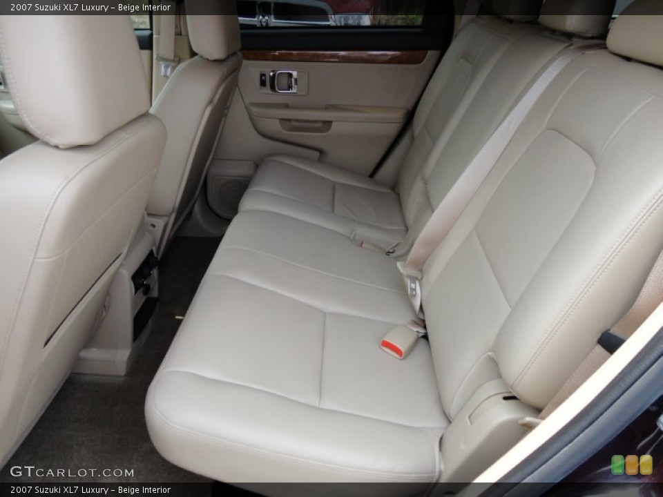 Beige Interior Photo for the 2007 Suzuki XL7 Luxury #50038287
