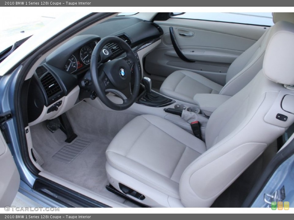 Taupe Interior Photo for the 2010 BMW 1 Series 128i Coupe #50038419