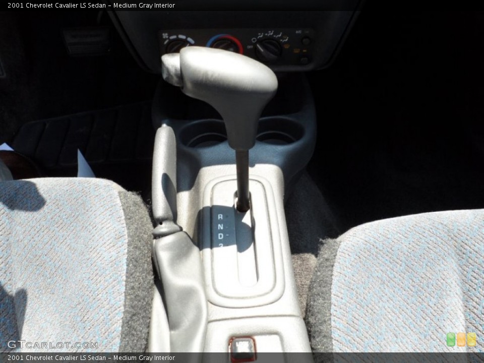 Medium Gray Interior Transmission for the 2001 Chevrolet Cavalier LS Sedan #50045127