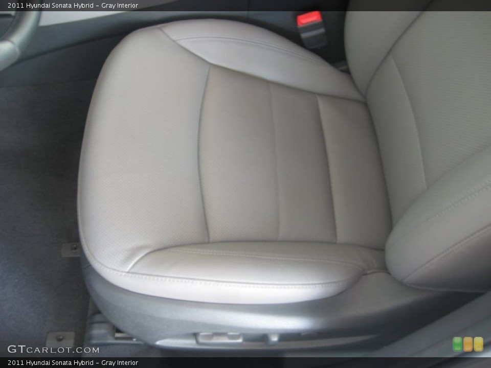 Gray Interior Photo for the 2011 Hyundai Sonata Hybrid #50048565