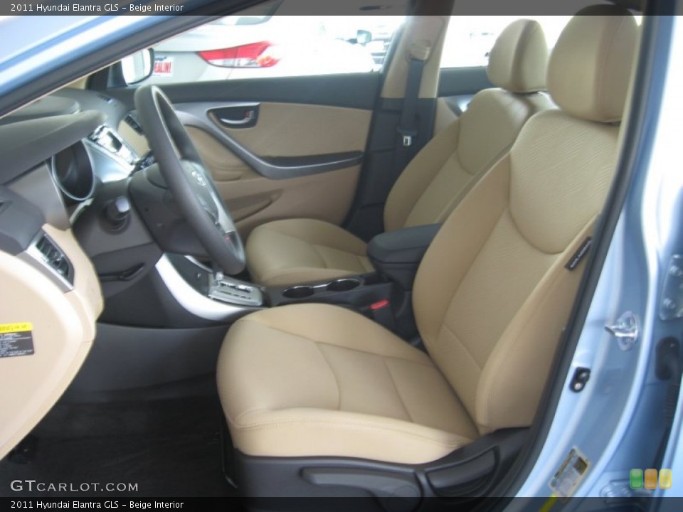 Beige Interior Photo for the 2011 Hyundai Elantra GLS #50048955